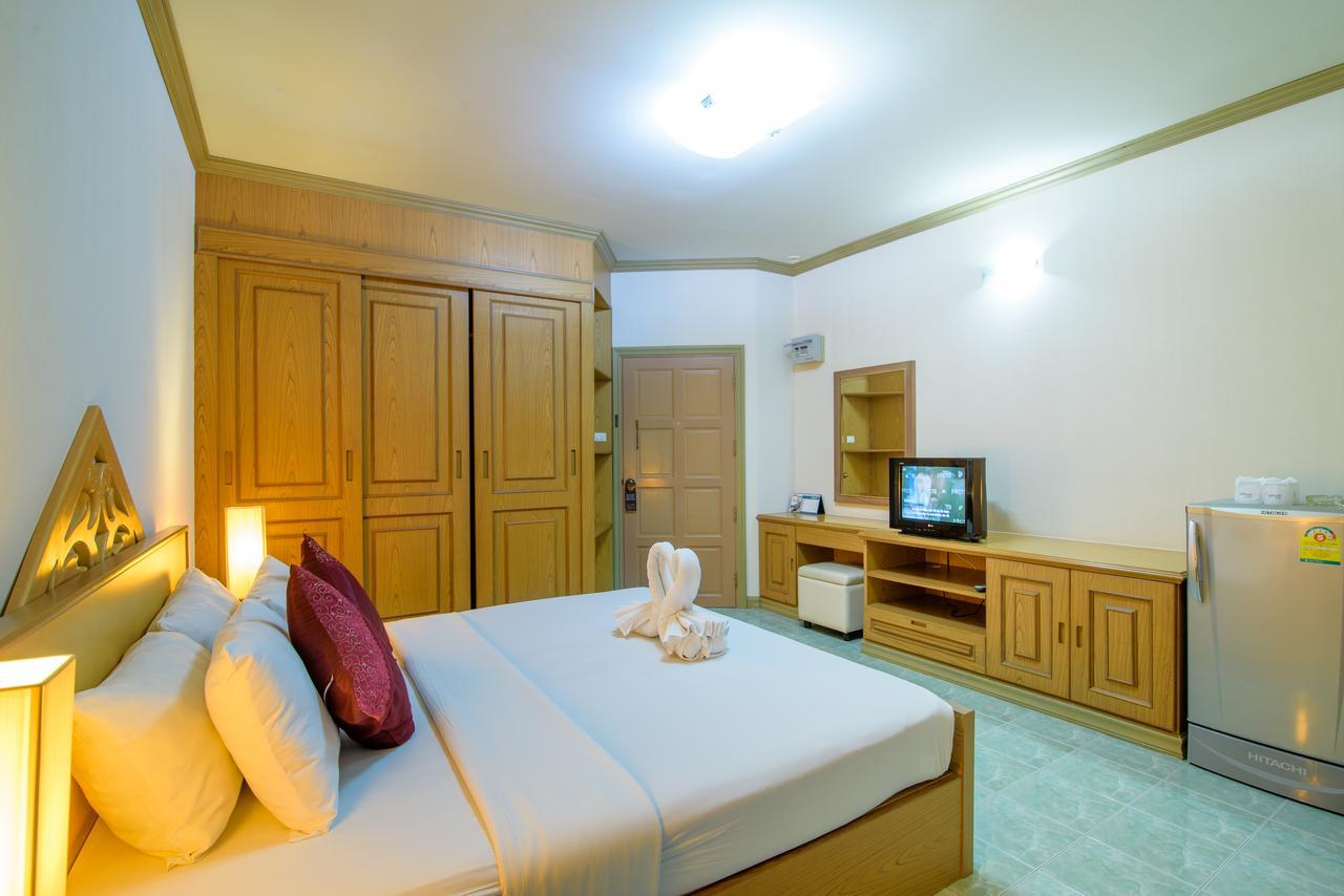 Hua Hin Condotel & Resort Taweeporn Extérieur photo