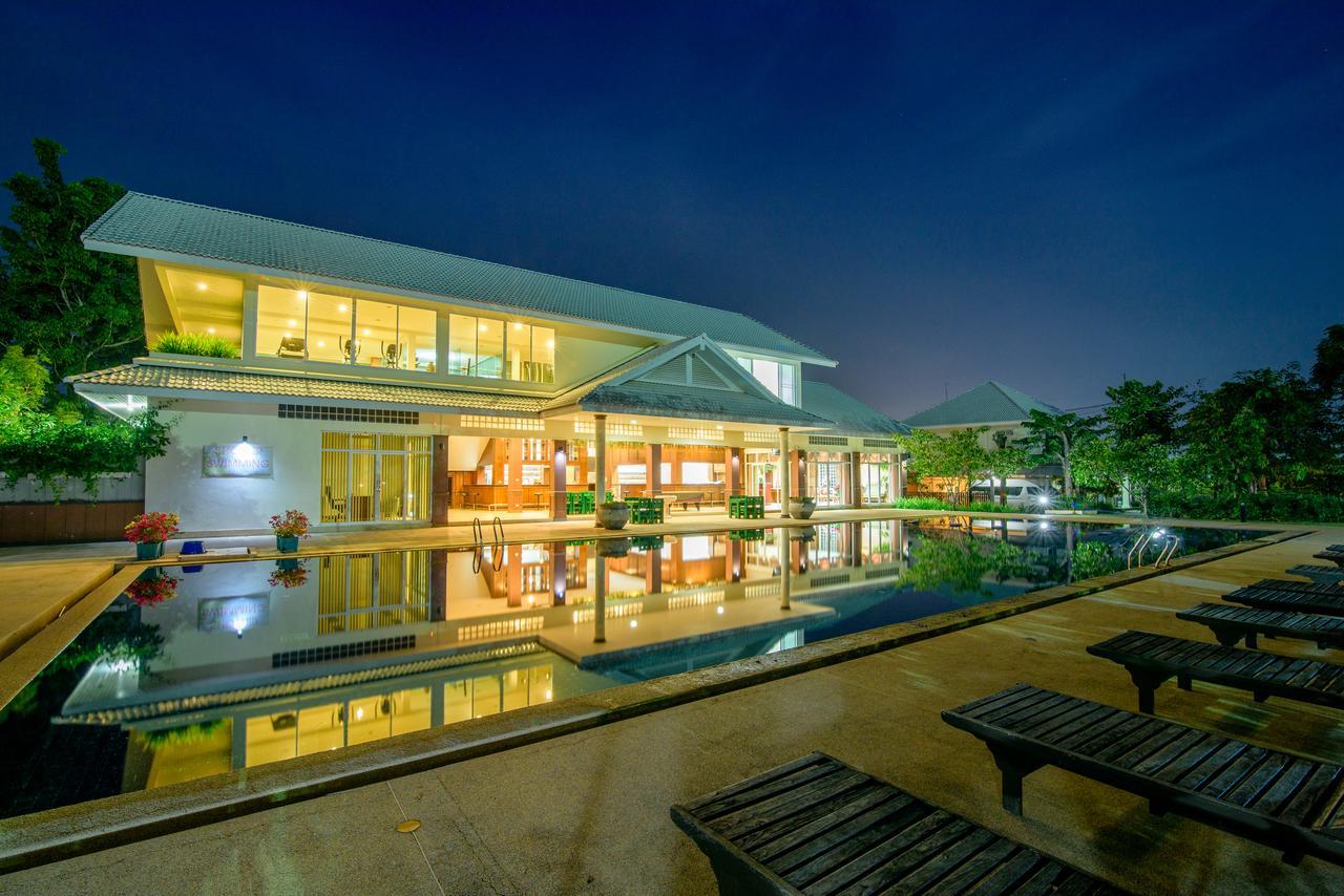 Hua Hin Condotel & Resort Taweeporn Extérieur photo