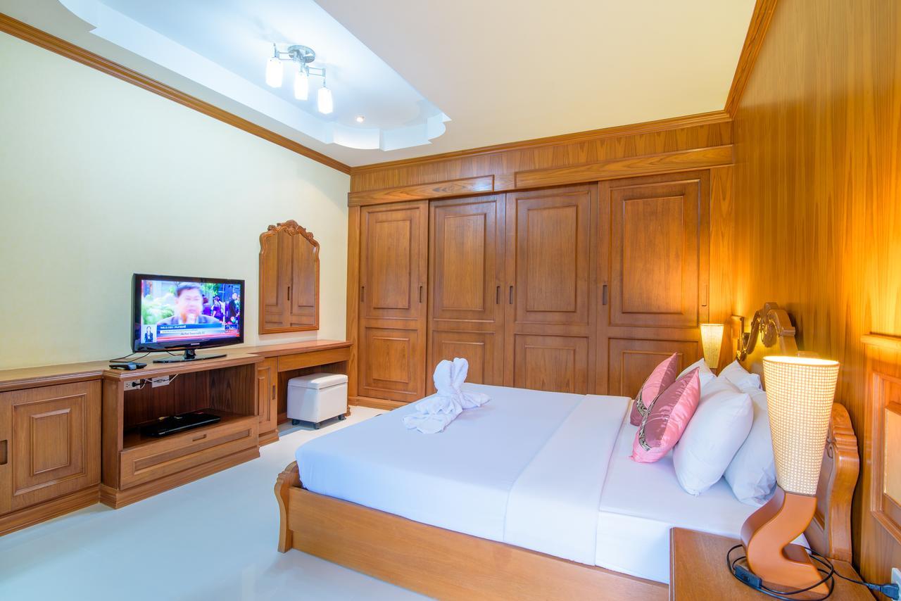 Hua Hin Condotel & Resort Taweeporn Extérieur photo